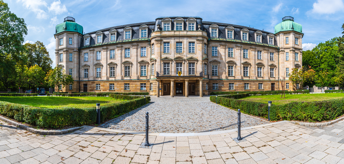 Distributions by a foreign family foundation: With the recently published judgement, the Federal Fiscal Court has so far clarified open legal questions. Source: Michael Hofmann/Pixabay